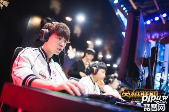 2016LPL春季赛20日直播预告 17点直播LGD v